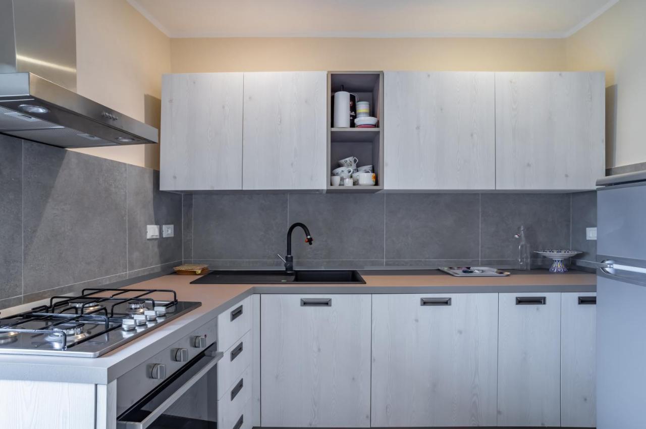 Comfy & Roomy Apt - View On The Ligurian Hills! Vezzano Ligure Esterno foto